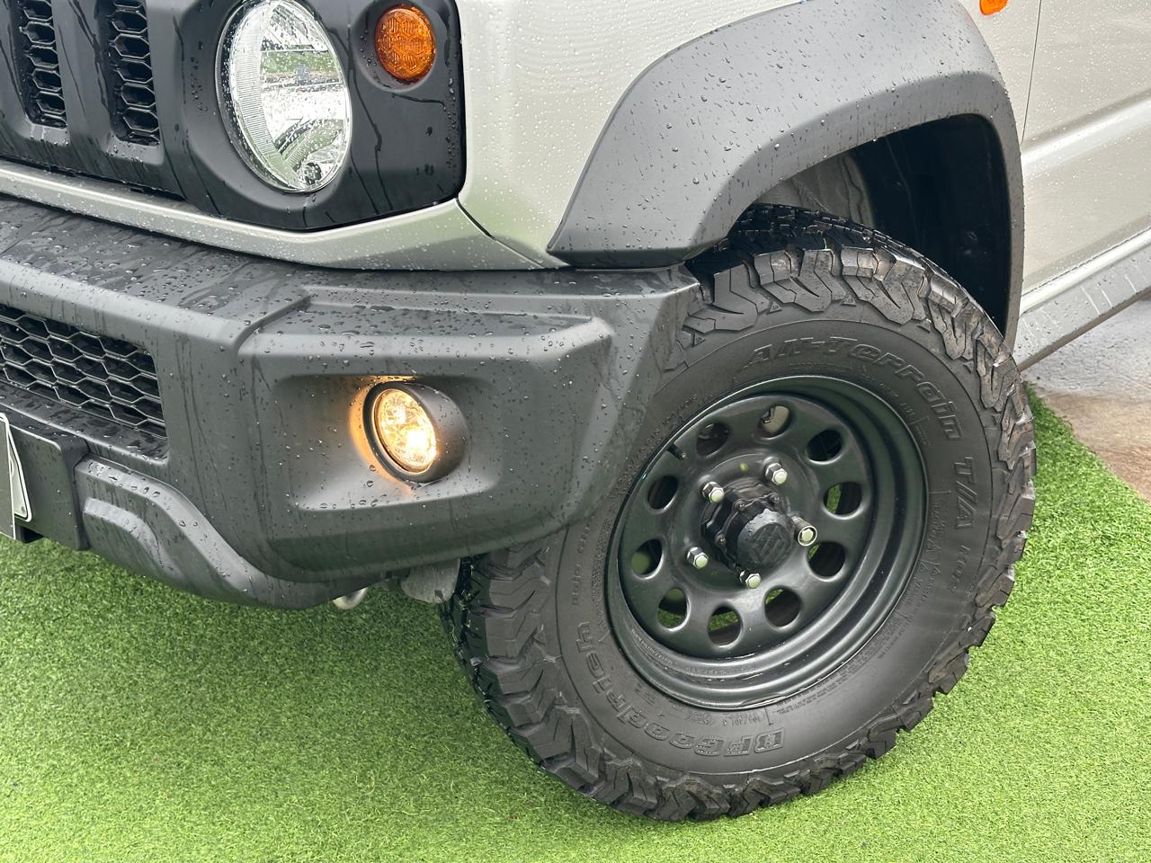 Suzuki Jimny exterior 2