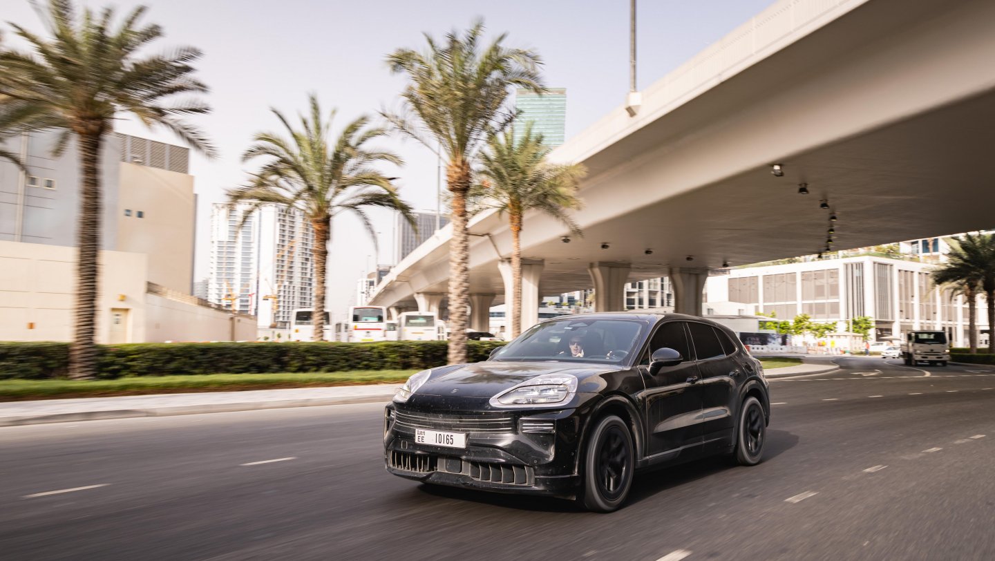 Porsche Cayenne en pruebas de calor extremo