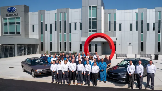 Subaru Legacy segunda foto