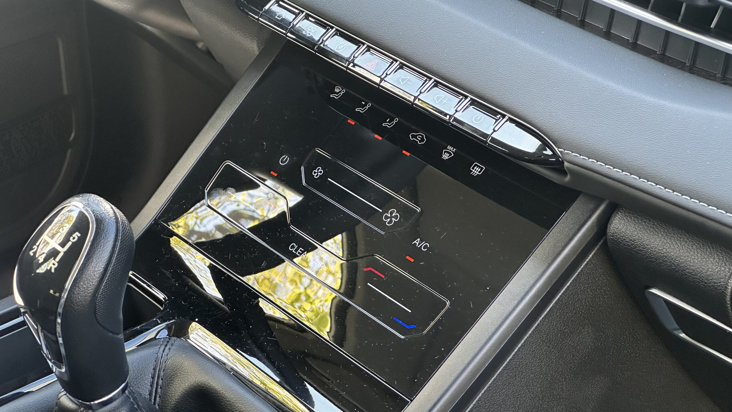 Control de aire acondicionado Chery Tiggo 4 Pro Max