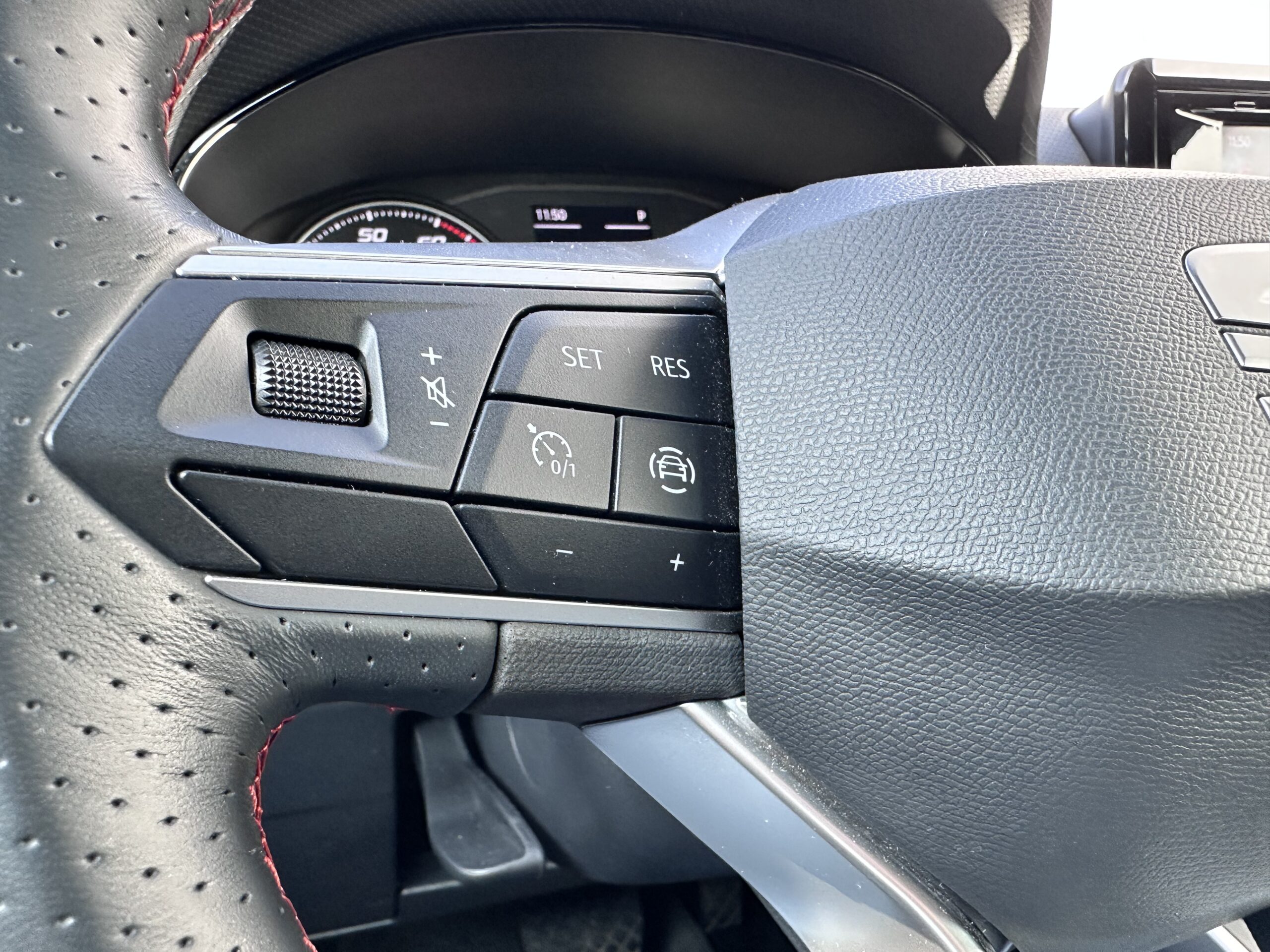 Mandos del volante del SEAT Arona