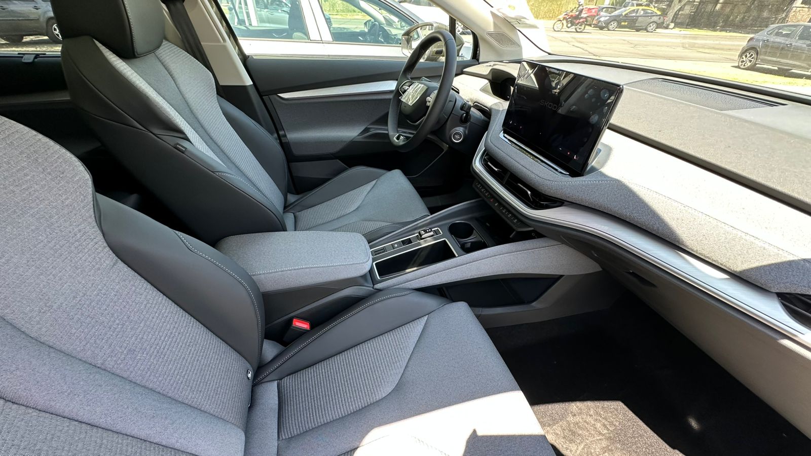 Zona delantera interior del Enyaq