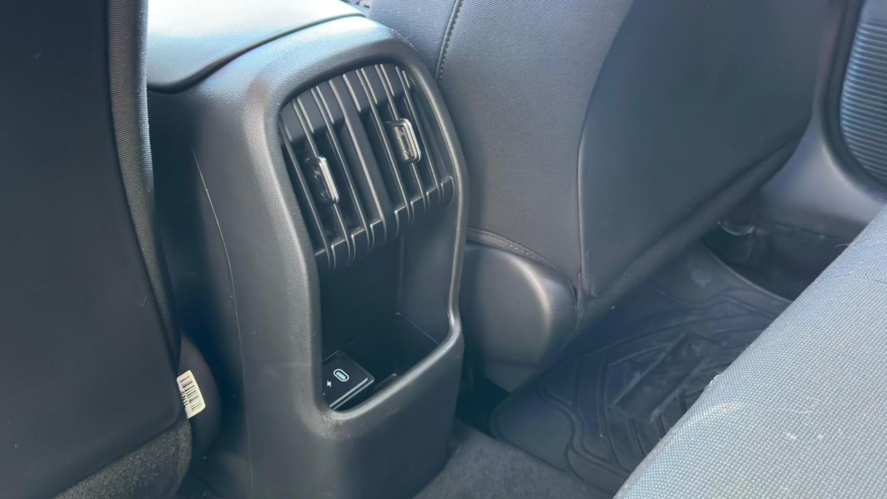 Salidas de aire posteriores Hyundai Kona Híbrida