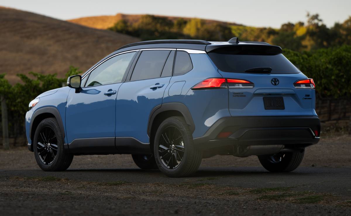 Corolla Cross 2026: por qué queremos aquí la versión híbrida de ~200 CV y tracción AWD parte trasera del corolla cross 2026