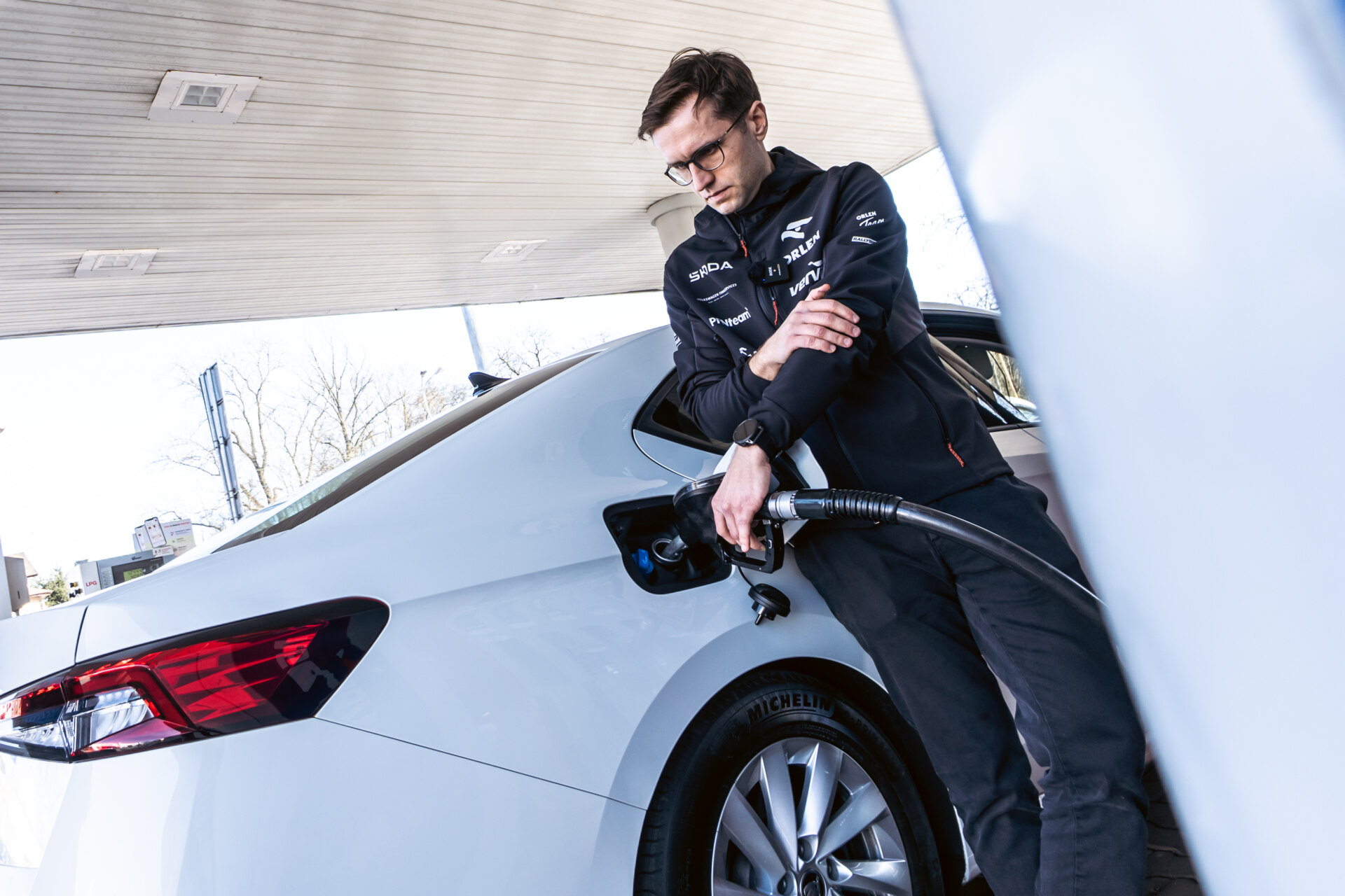 Škoda Superb recorre 2.831 km con un solo estanque repostando skoda superb