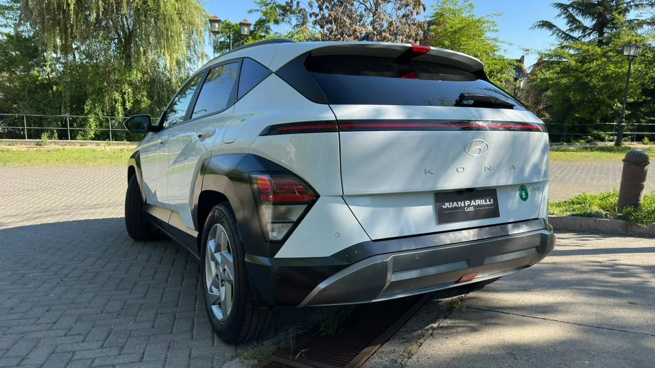 Parte trasera Hyundai Kona Híbrida