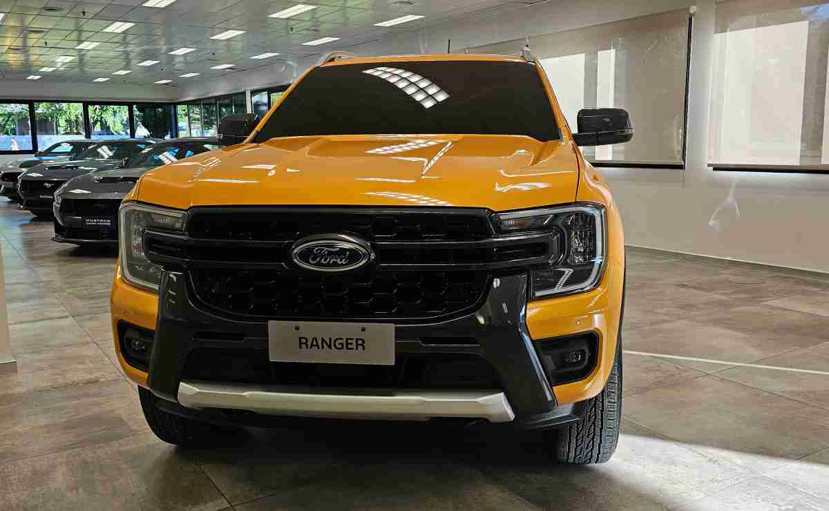Ford Ranger Híbrida Enchufable: producida en Argentina desde 2027 y con impacto directo en Chile ford ranger hibrida 1