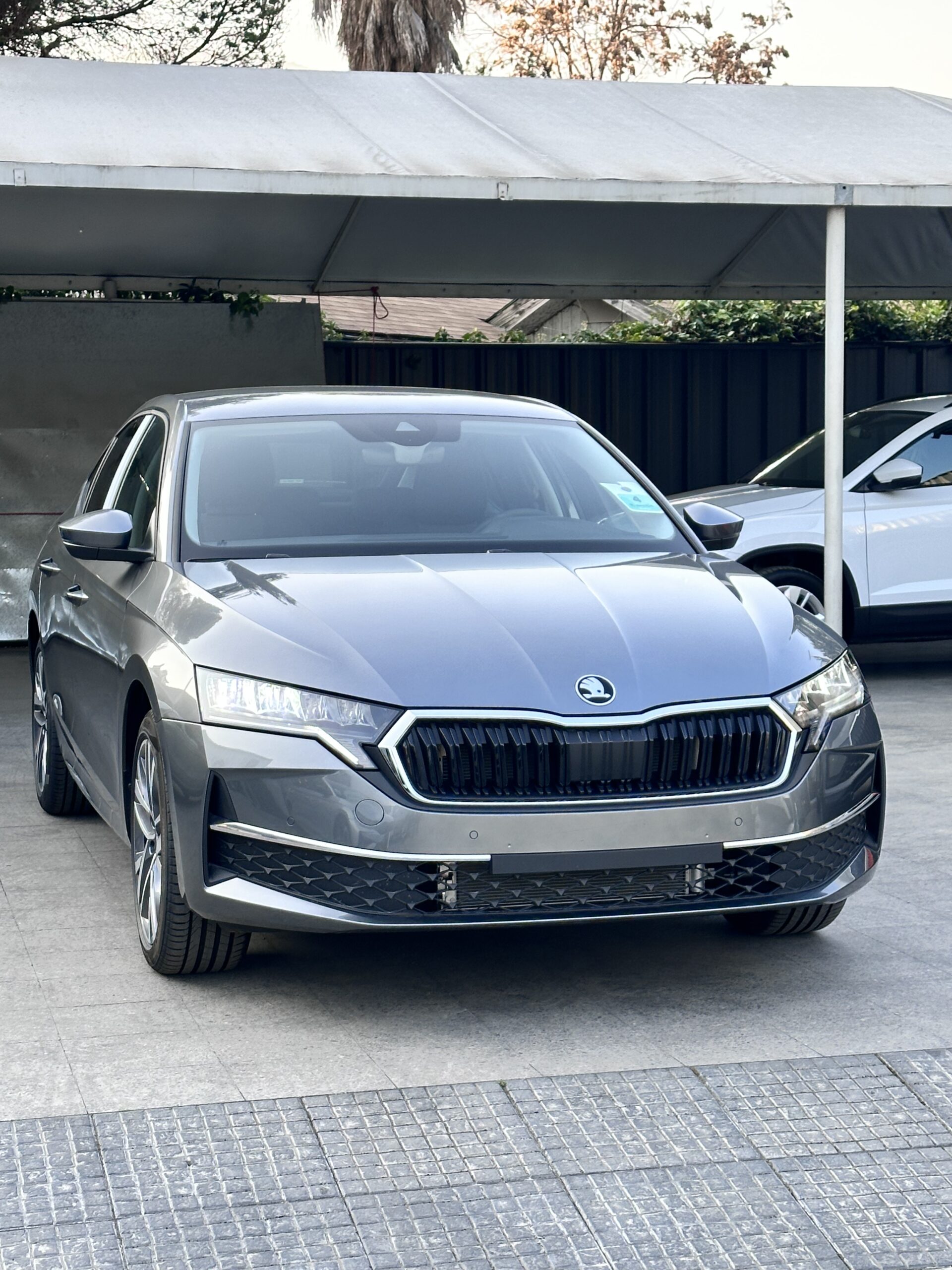Vista exterior del Skoda Octavia facelift 2026