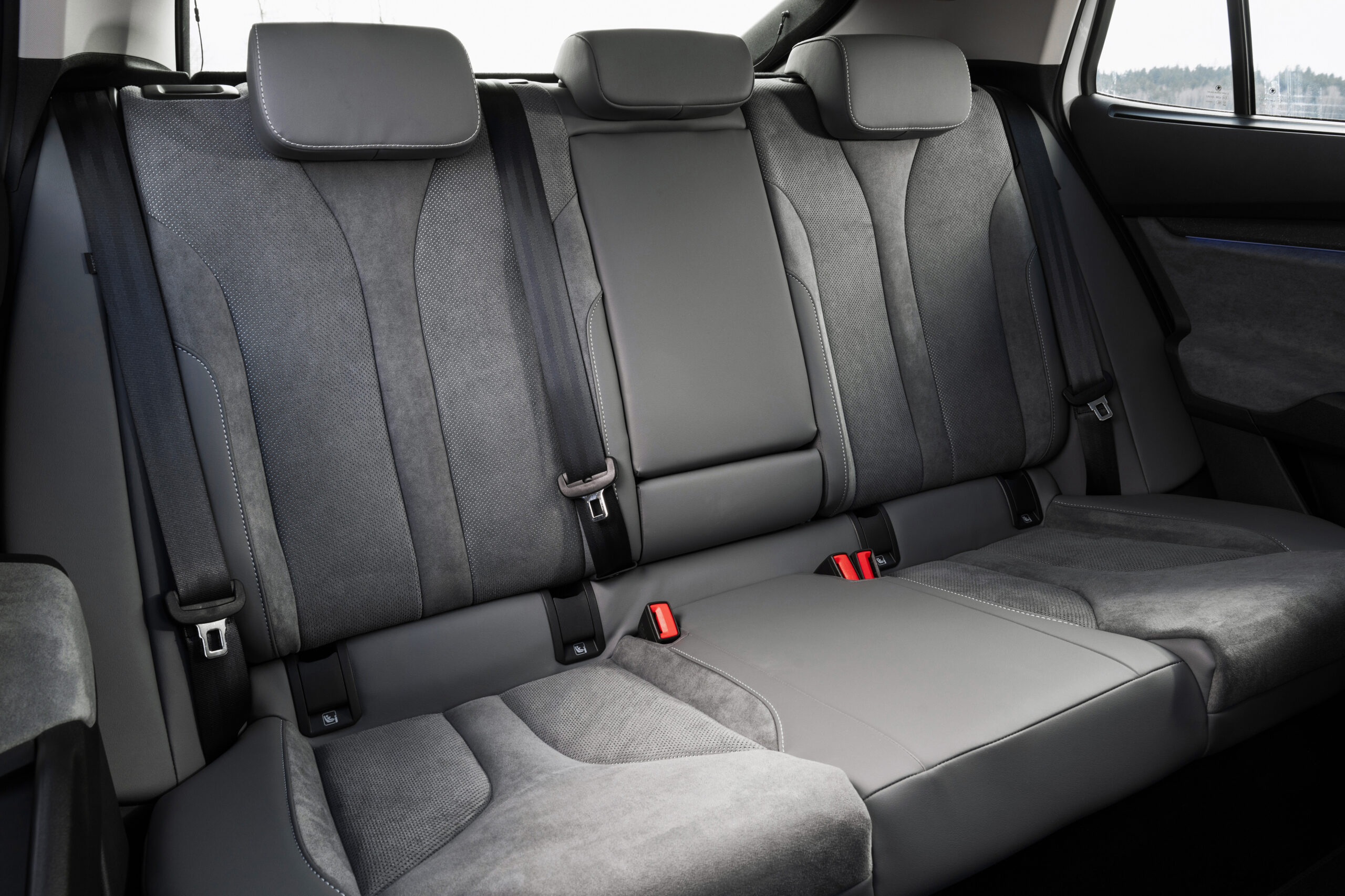 Plazas traseras del Škoda Enyaq en Chile