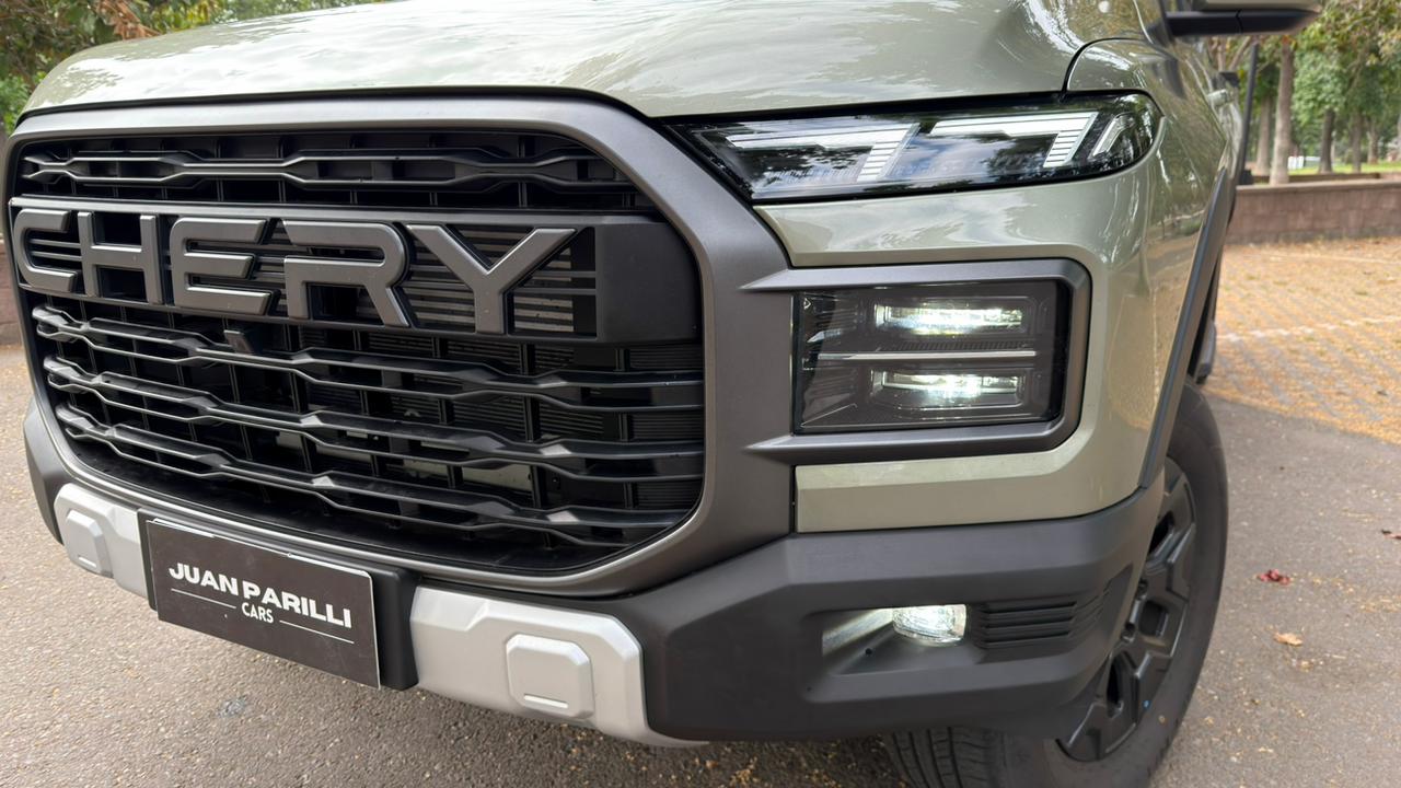 Ópticas delanteras Chery Himla