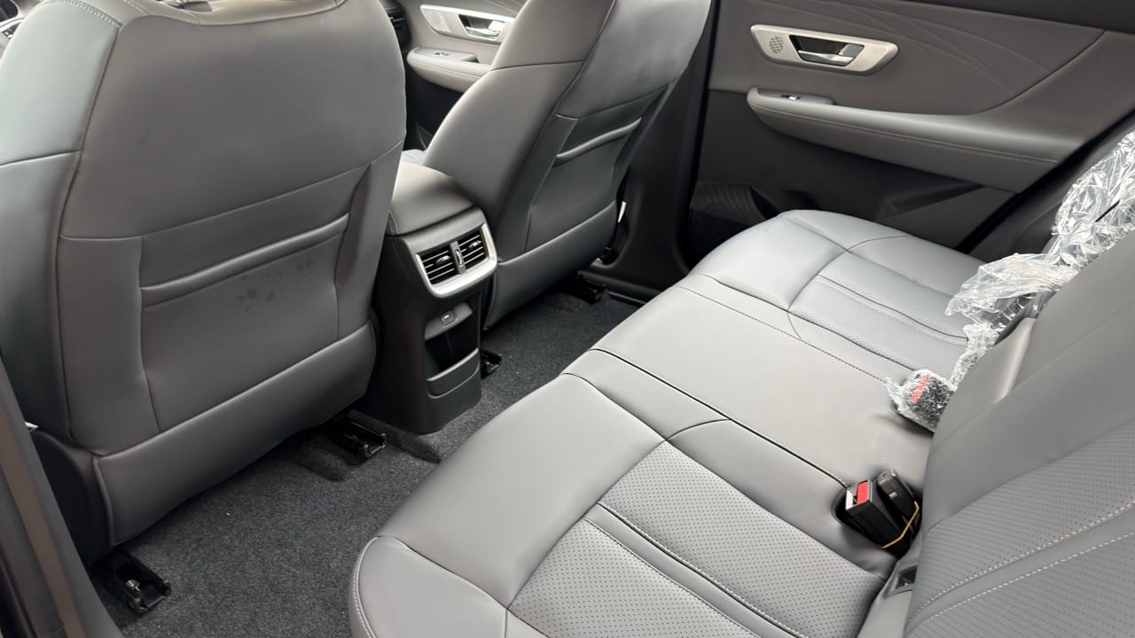 Zona trasera interior Dongfeng Huge