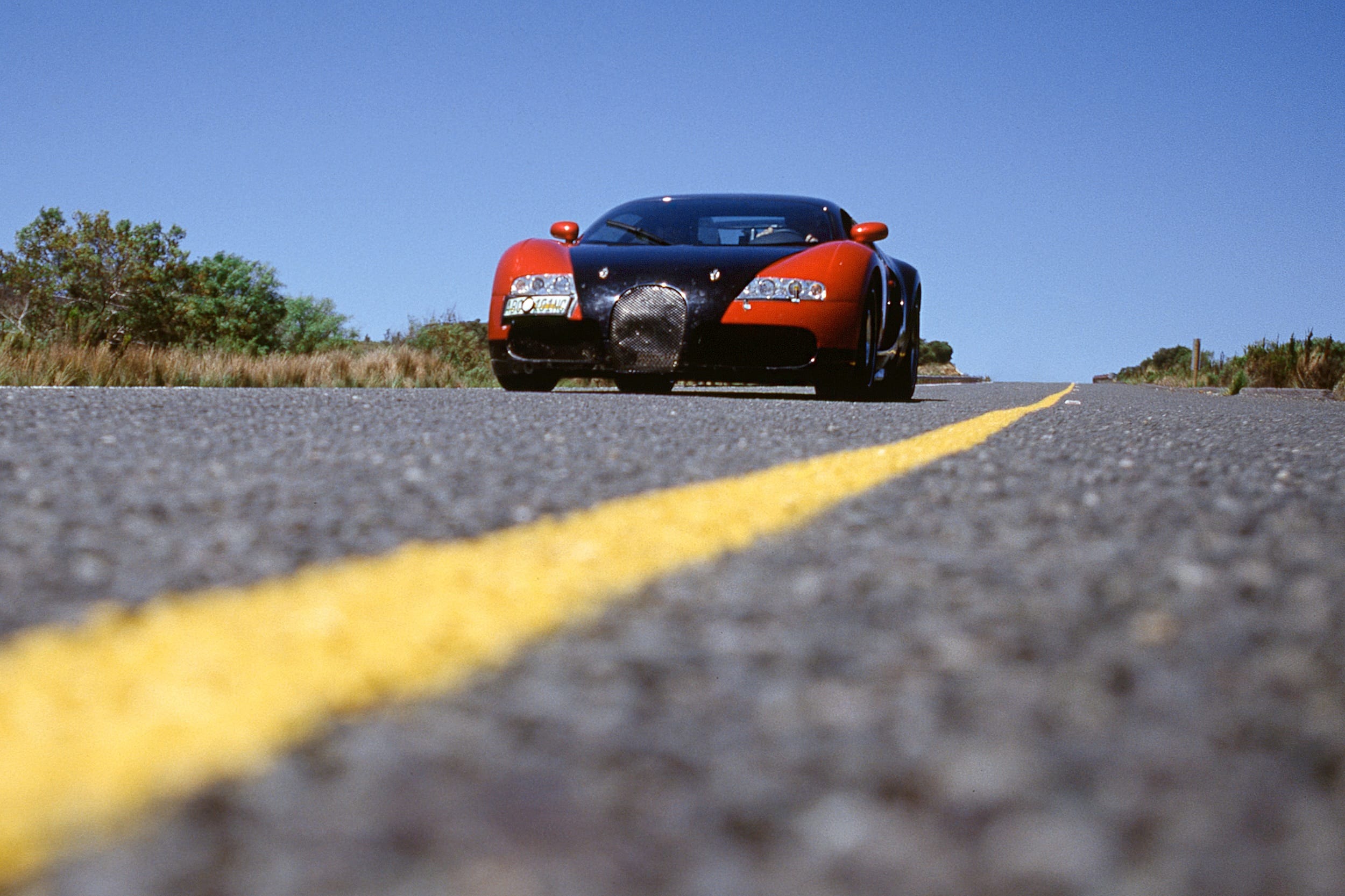 Loris Bicocchi con el Bugatti Veyron durante las primeras pruebas del hipercoche