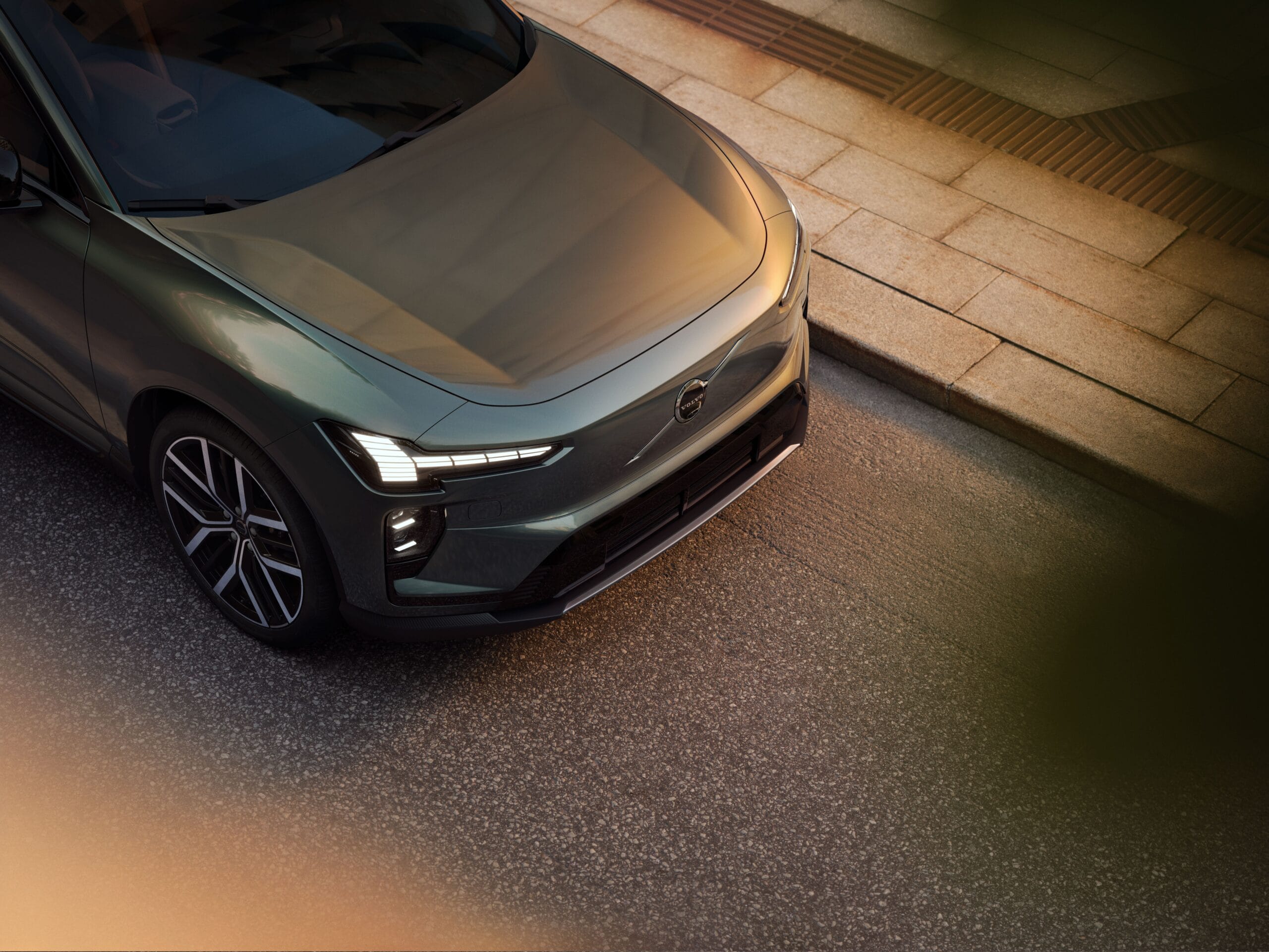 Volvo EX60 Cross Country