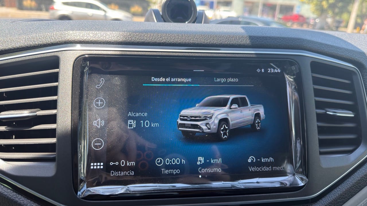 Sistema de infoentretenimiento Amarok 2026