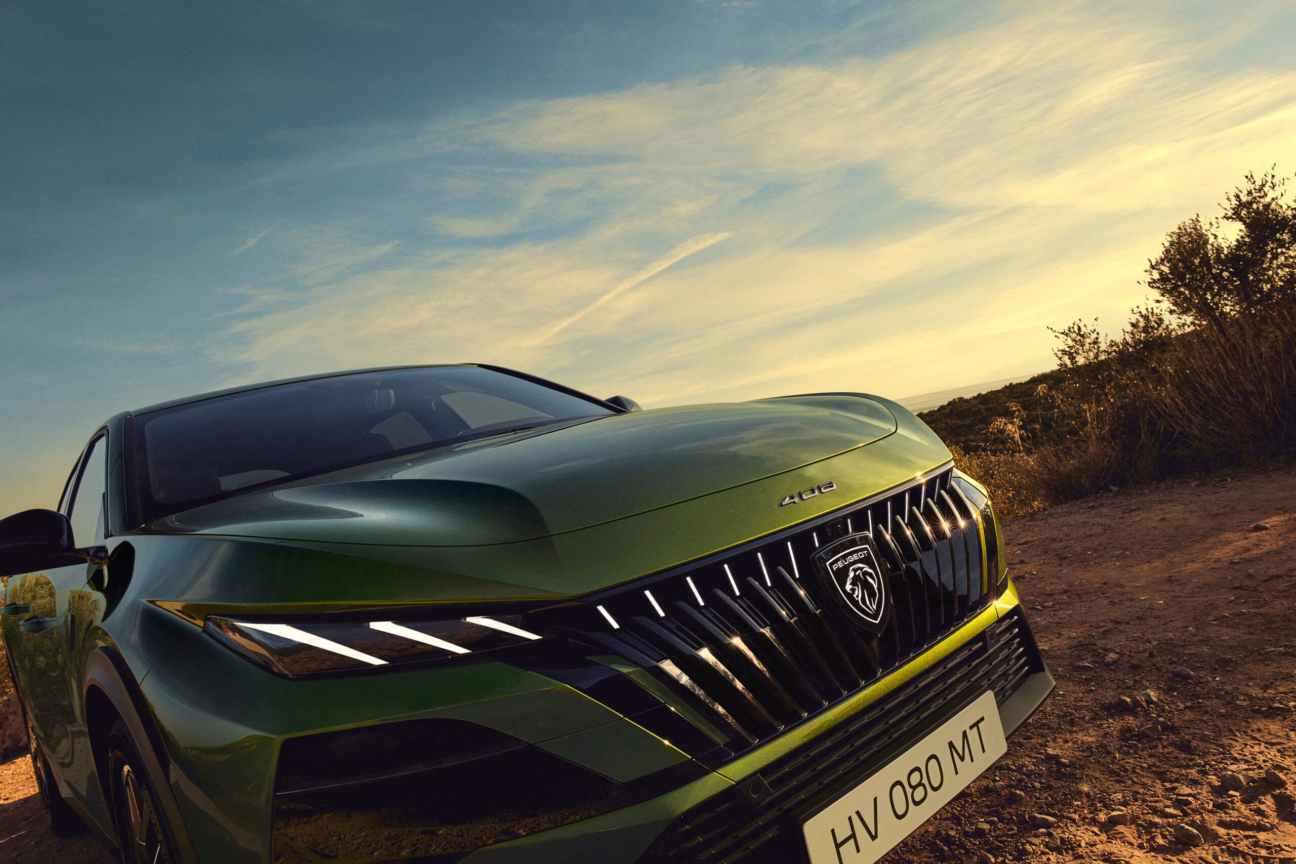 Frontal Peugeot 408 detalle