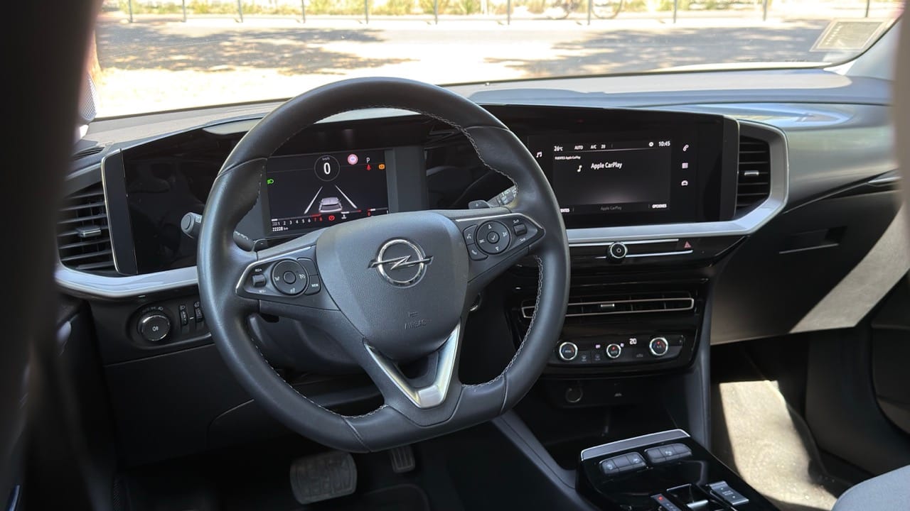 Puesto de manejo del Opel Mokka 2025