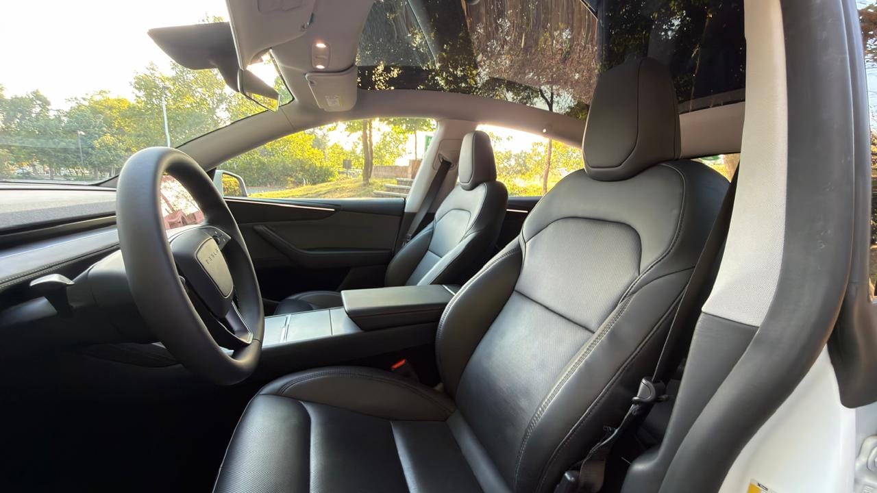Asientos Tesla Model Y