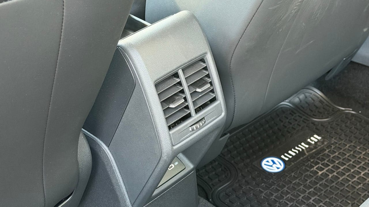 Salidas de aire traseras Volkswagen Virtus 2026