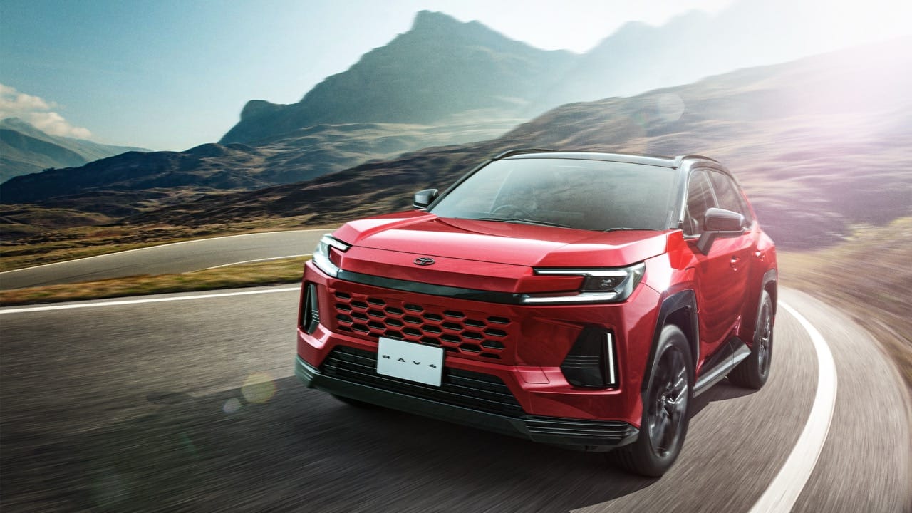 Toyota RAV4 PHEV 2026 imagen exterior dinámica