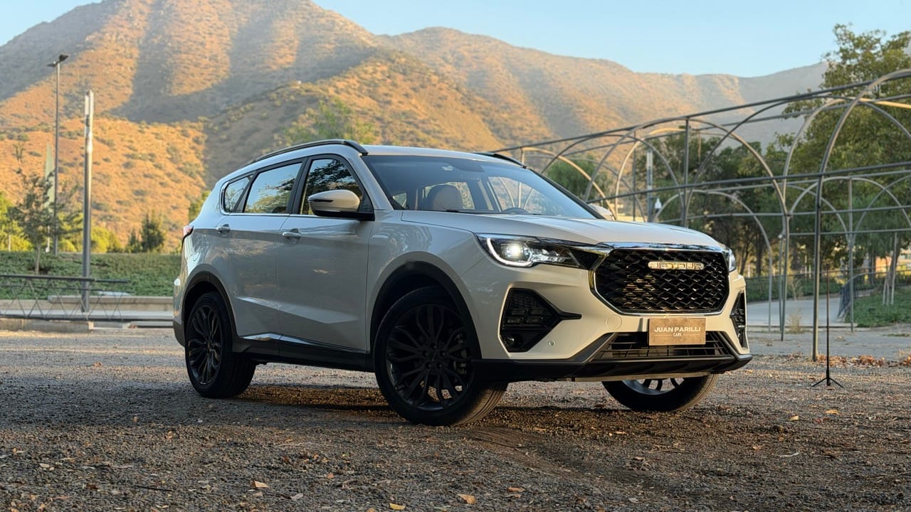 Jetour X70 2025 - SUV chino de 7 asientos en Chile