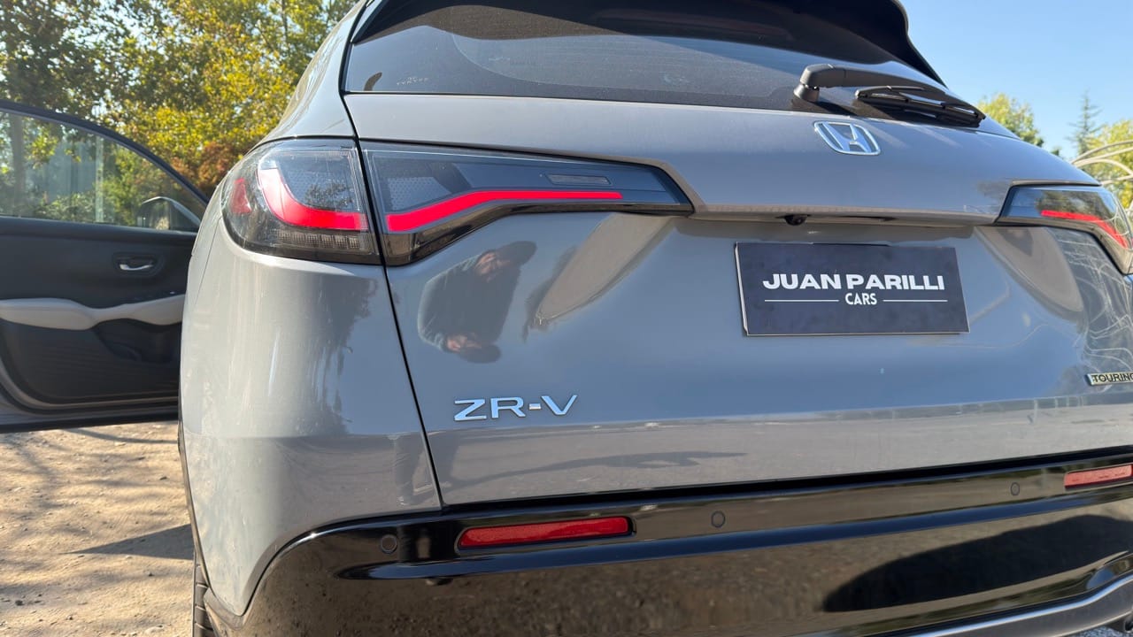 Honda ZR-V faros traseros