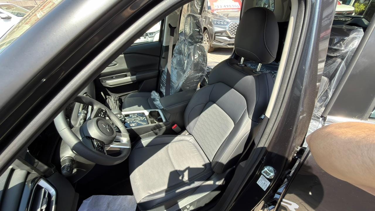 Asientos de cuero sintético Mitsubishi Destinator GLS