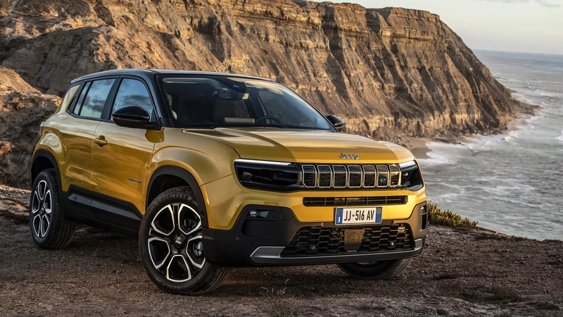 Jeep Avenger incluido en el retiro masivo de Stellantis 2026