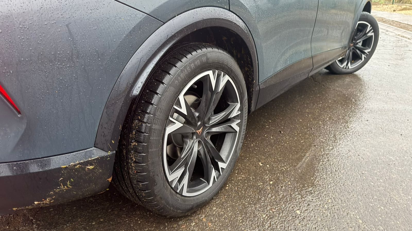 Cupra Formentor PHEV - Reseña Completa Llantas y perfil de neumáticos CUPRA Formentor PHEV