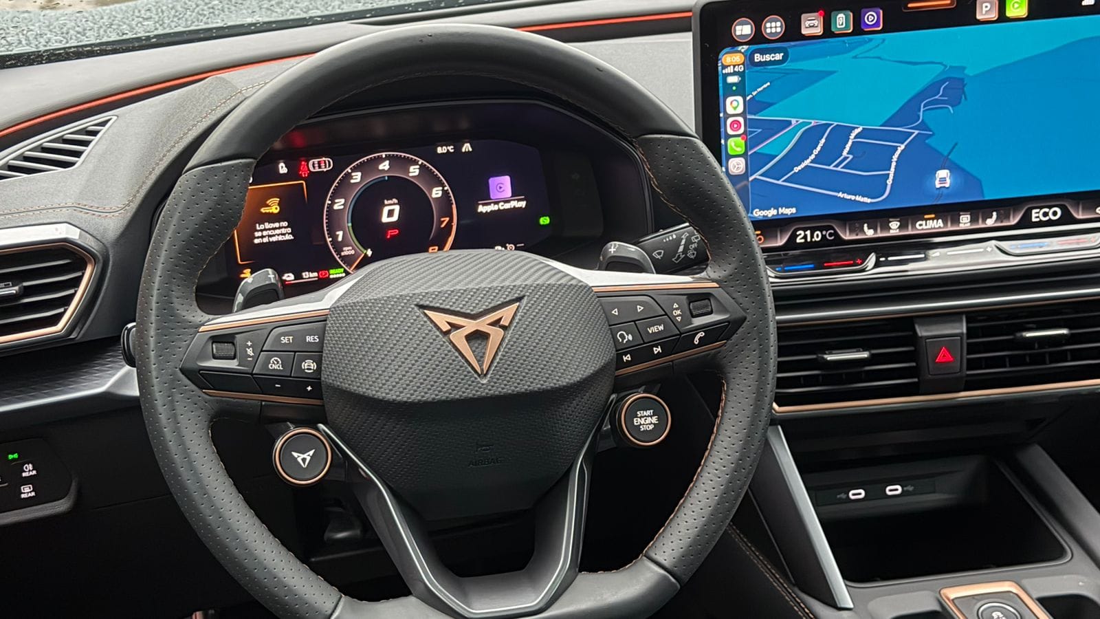 Cupra Formentor PHEV - Reseña Completa Volante deportivo CUPRA Formentor PHEV con levas de cambio
