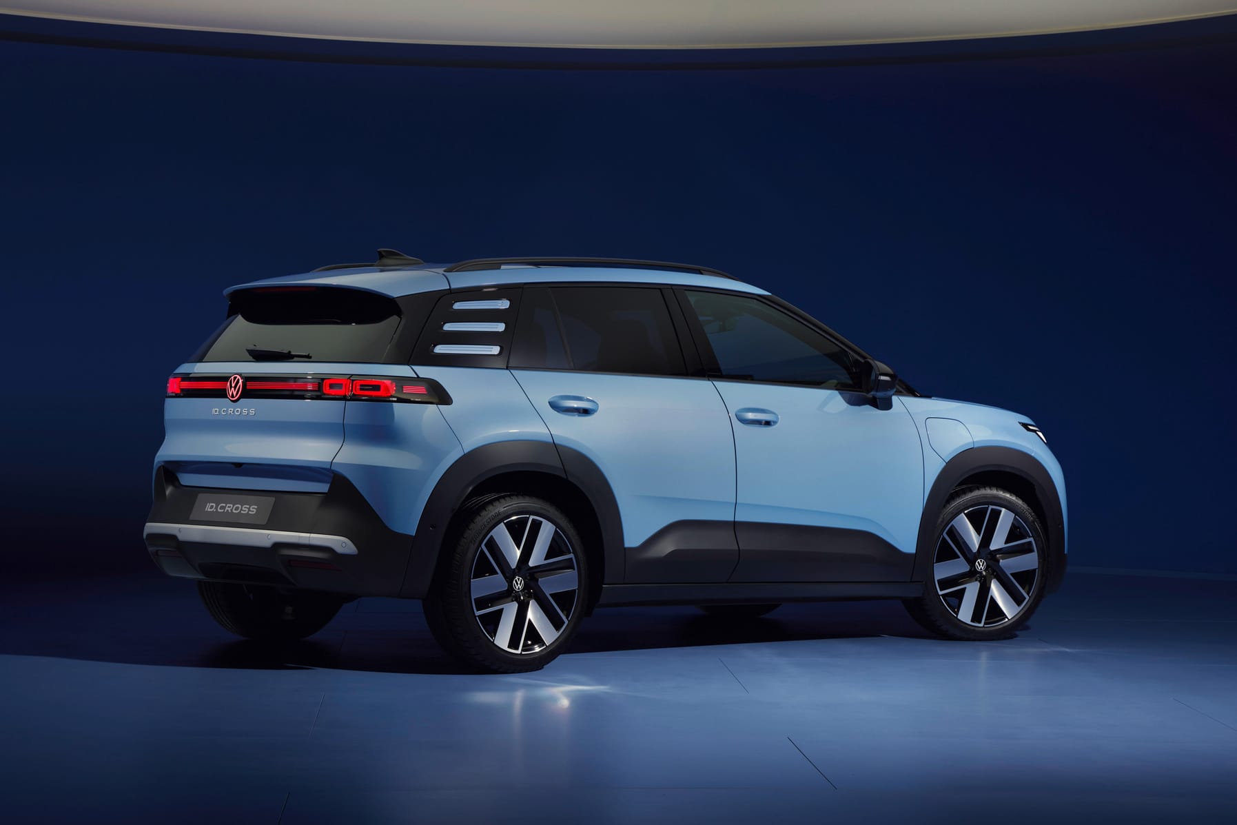 Volkswagen estrena su nuevo ID. Cross Zaga y detalles de iluminación trasera del Volkswagen ID. Cross